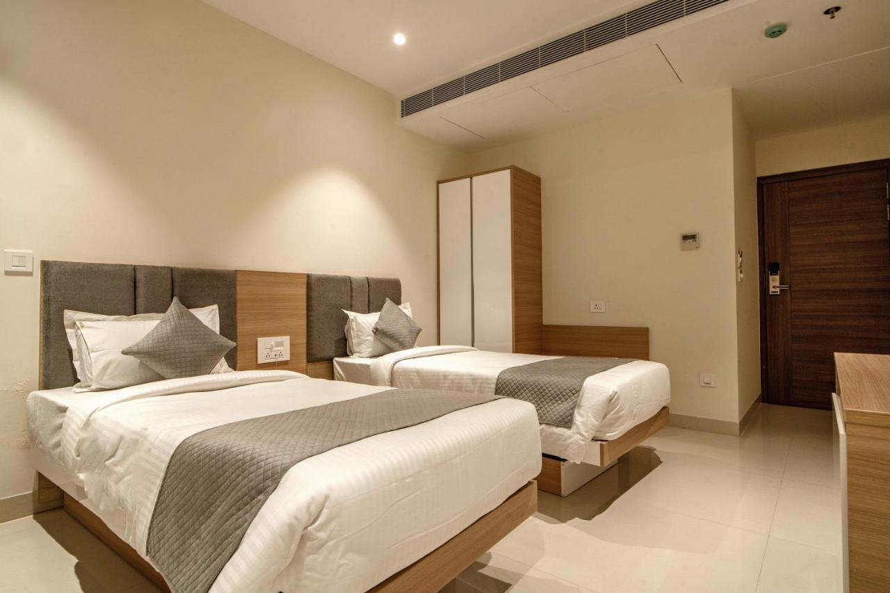 The Mangal View Residency - A Luxury Boutique Business Hotel Udaipur Bagian luar foto
